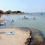 דירה Mrljane 8464a