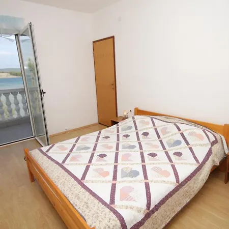Mrljane 8464a Apartamento