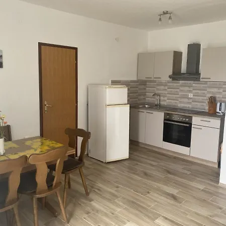 Mrljane 8464a * Neviđane